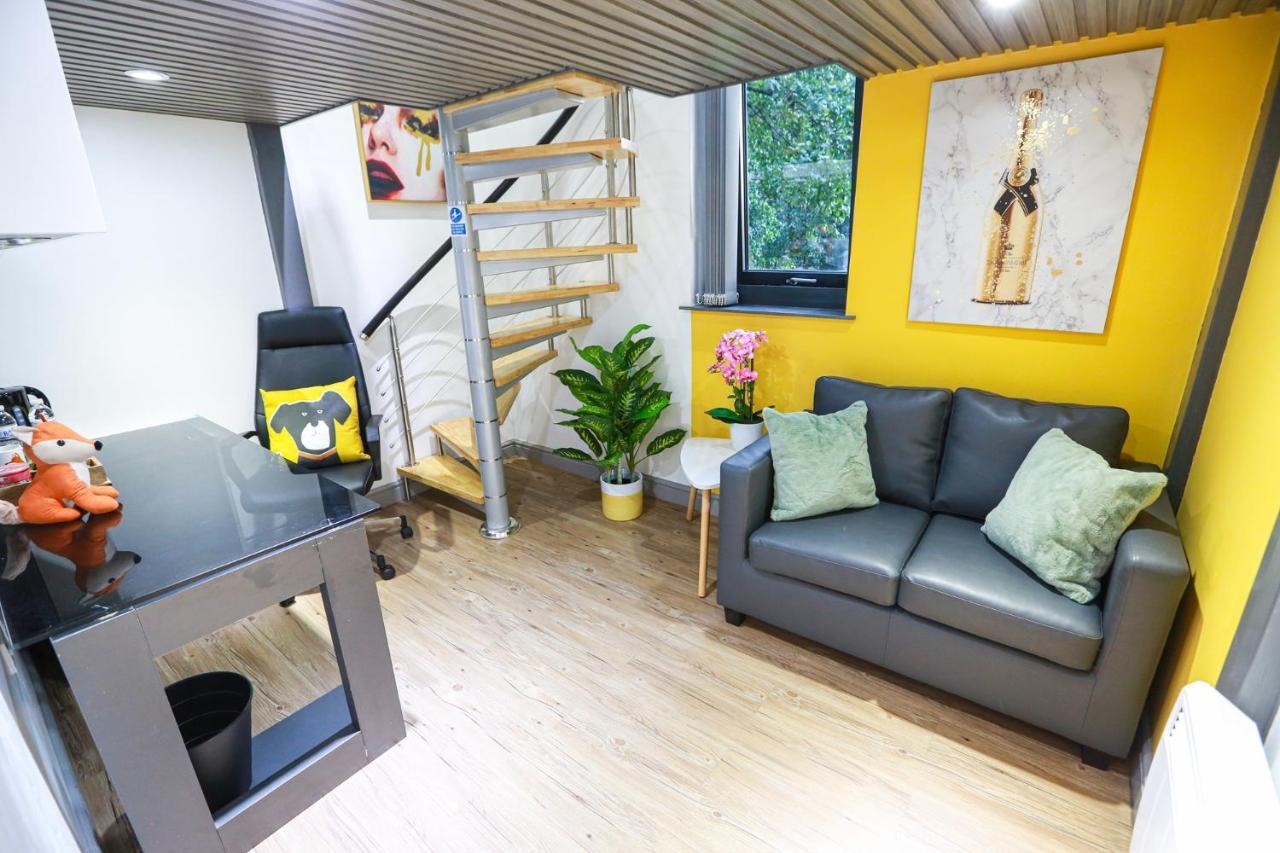 Apartamento A102 Cheery Bright Loft Coventry Exterior foto